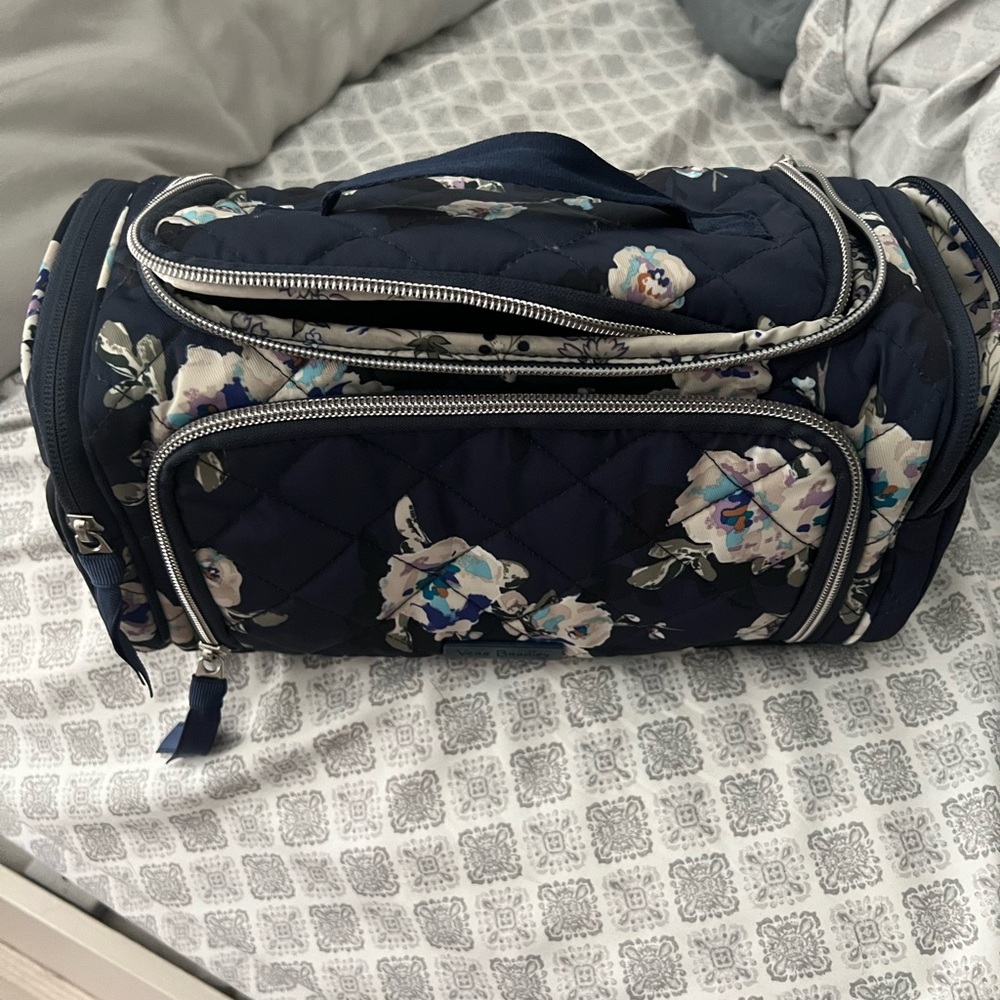 Vera Bradley toiletry bag